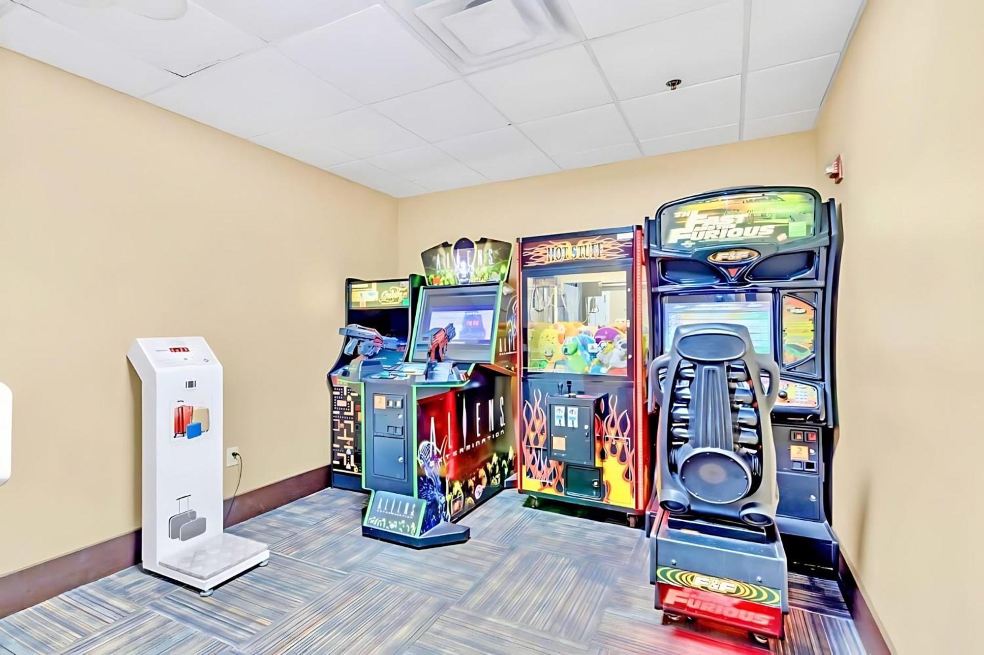 1Br Apartment Near Disney W Pool Hot Tub Arcade Orlando Eksteriør billede