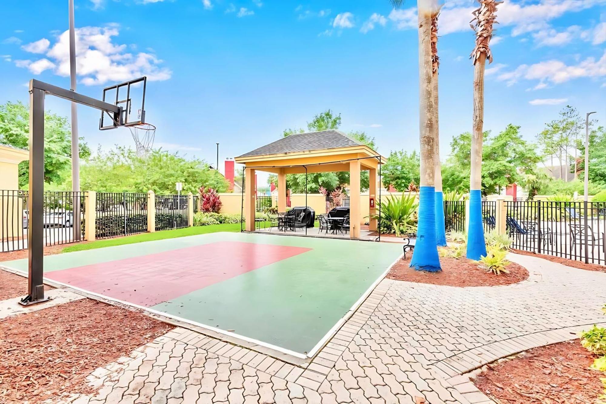 1Br Apartment Near Disney W Pool Hot Tub Arcade Orlando Eksteriør billede